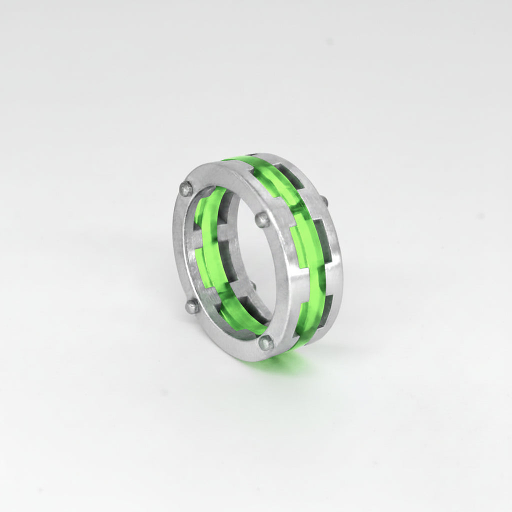 Square8 ring