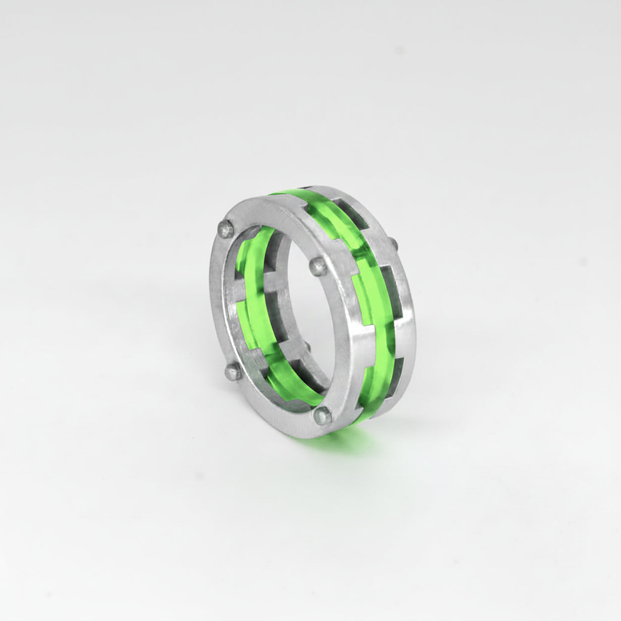 Square8 ring