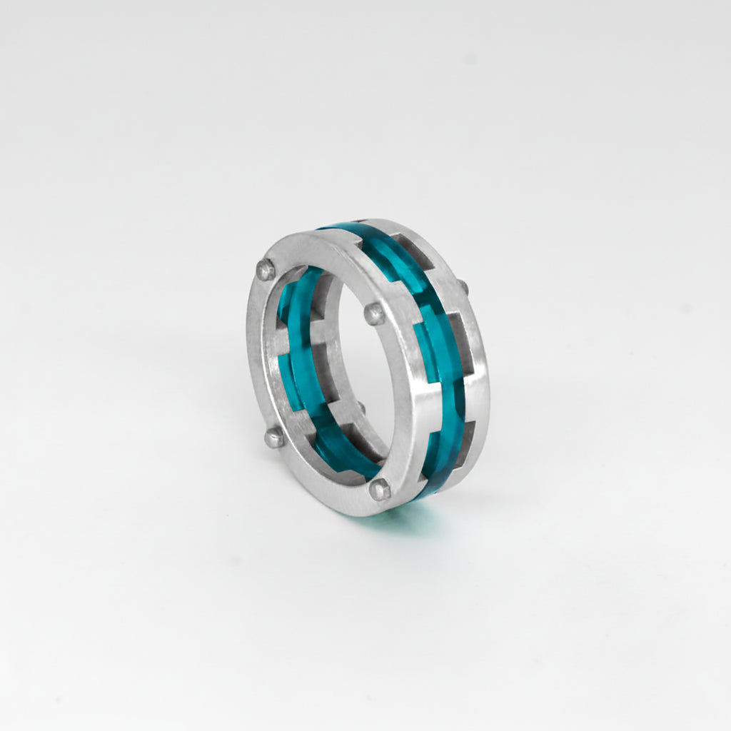 Square8 ring