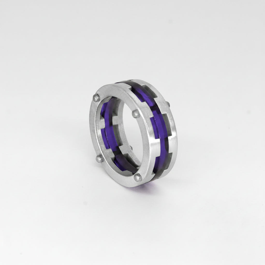 Square8 ring