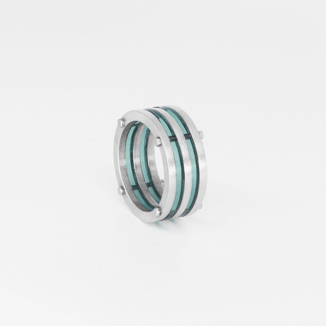 Stripes ring