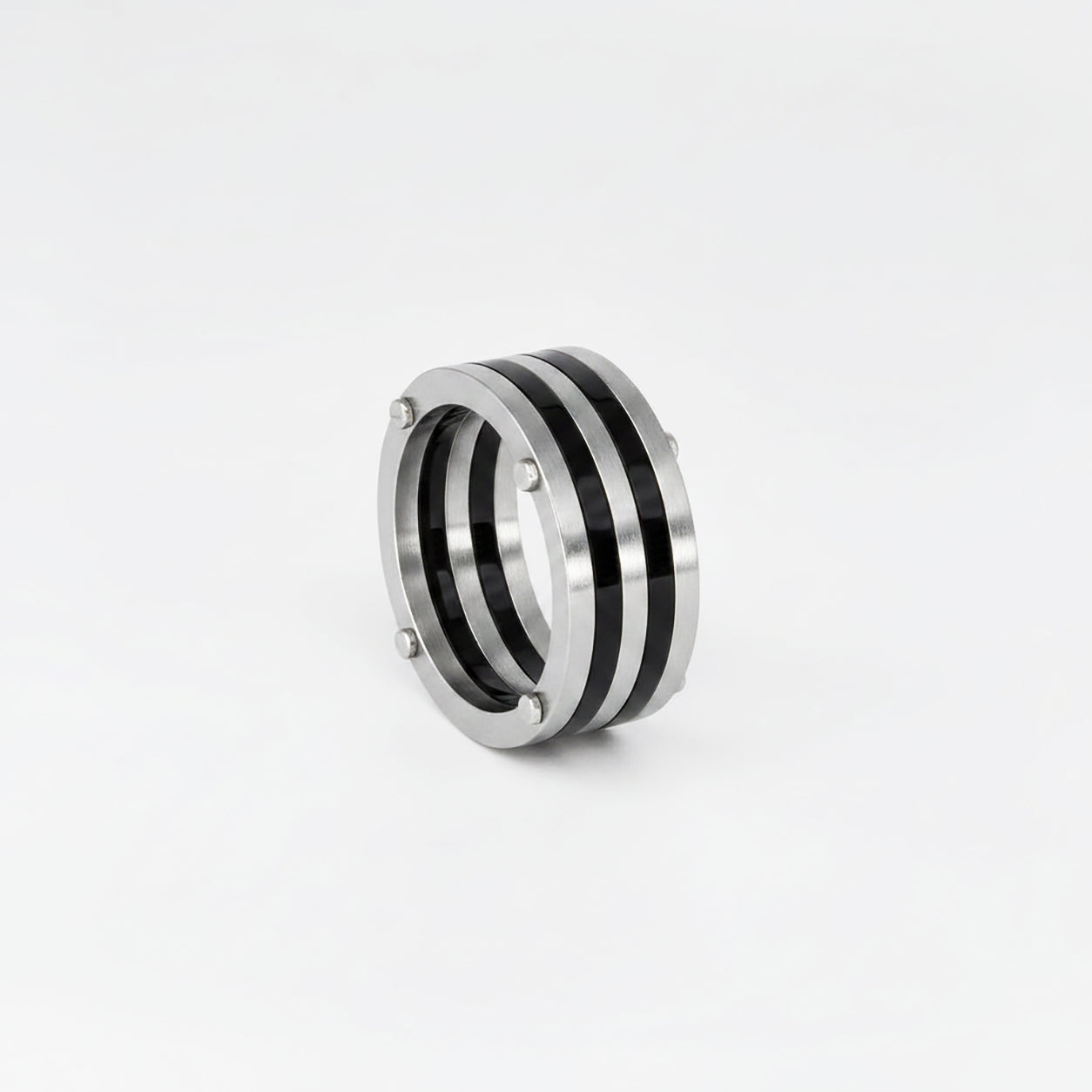 Stripes ring